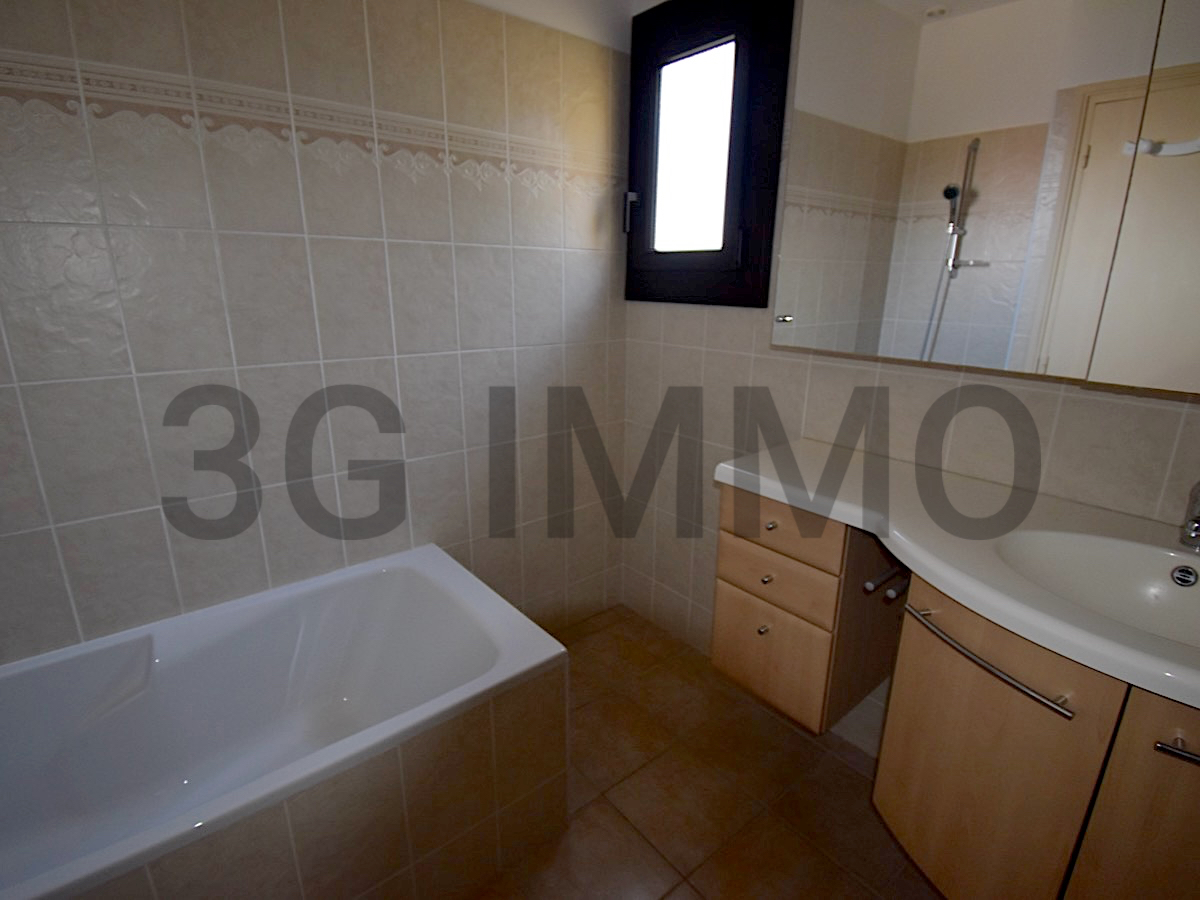Photo mobile 11 | Saint-esteve (66240) | Maison de 170.00 m² | Type 6 | 309000 € |  Référence: 188999SM
